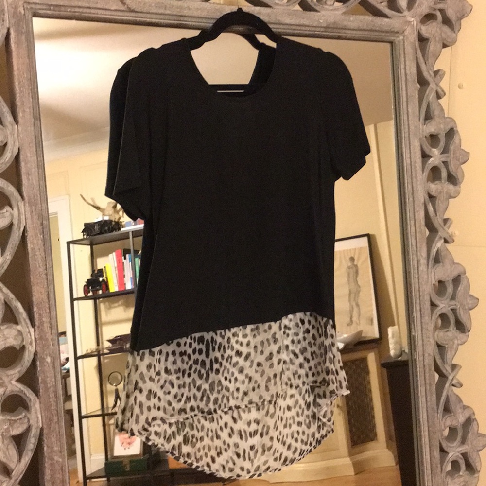 Black and leopard top